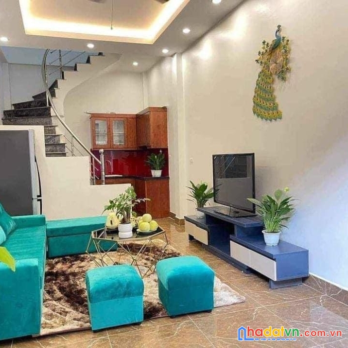 Cần bán nhà tam trinh