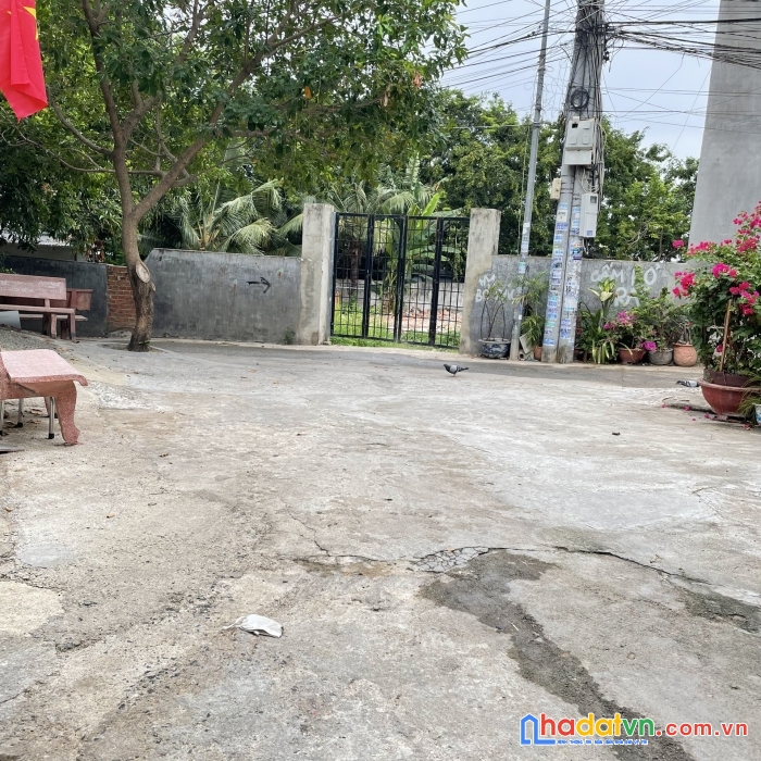 Bán gấp nhà 2 mặt hẻm oto sau chung cư bình phú, p. vĩnh hoà, tp. nha trang diện tích 90m2 đất