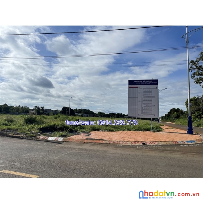 Chính chủ bán lô đất đấu giá mặt tiền thủ khoa huân, tp.bmt 2,880 tỷ.