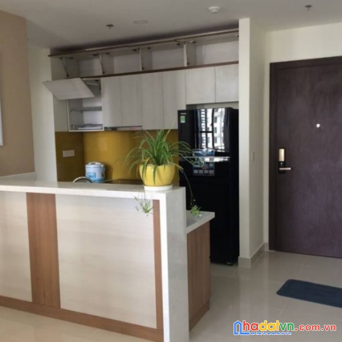 Cần bán căn hộ vị trí đẹp ở khu vực bến văn đồn