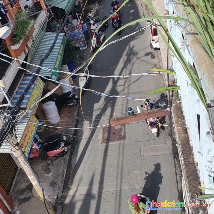 Bán nhà mặt tiền võ thành trang - tân bình, dt 6.2 x 31, 3 tầng, 5 pn giá 27 tỷ.