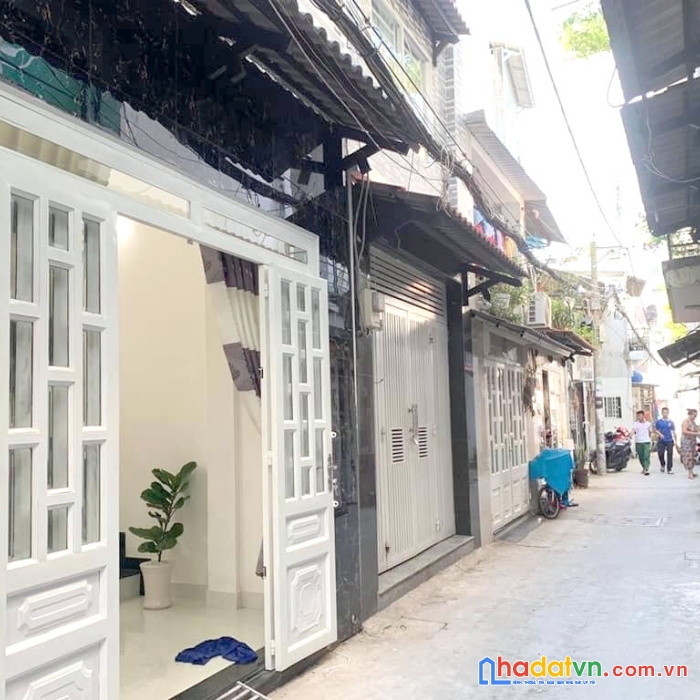 Bán nhà quận 7, sổ hồng riêng, hẻm 88 nvq, giá 2,2 tỷ