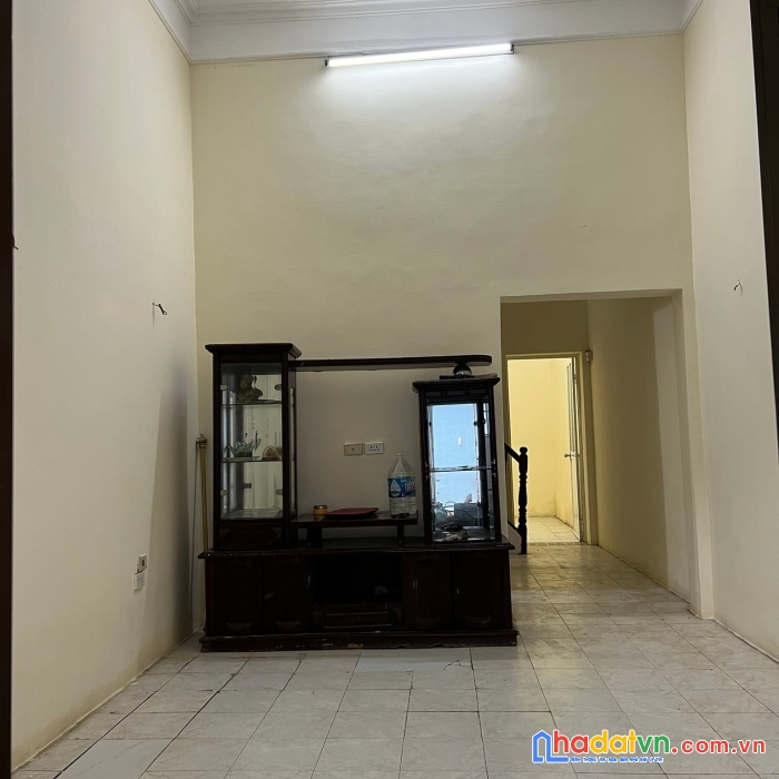 Bán gấp nhà vạn phúc, dân xây chắc chắn, oto đõ gần, dt 51m2 x 3 tầng, giá 4.15 tỷ