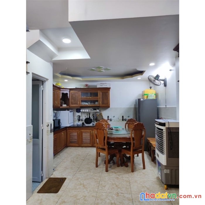 Một căn duy nhất 2 lầu bùi quang là - gía rẻ bèo- 120m2 sd - giá 3.x tỉ tl