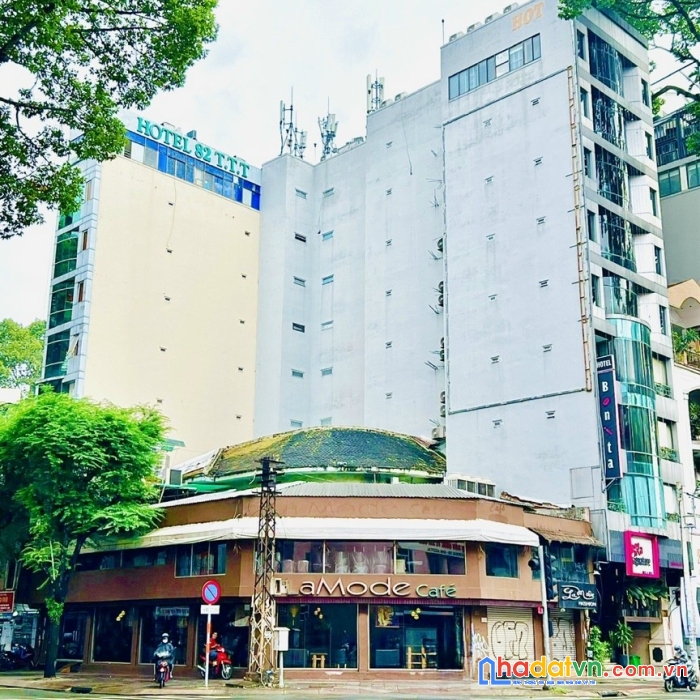 Cho thuê nhà góc 2mt 118 bùi thị xuân + tôn thất tùng (15x25m trệt 1 lầu)