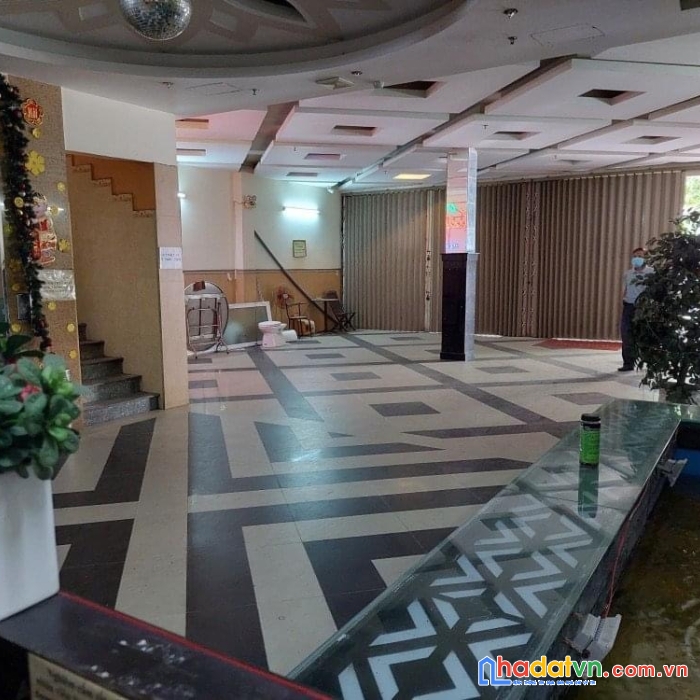 Cần tiền cho con đi du học, cần bán gấp nhà mt 5 tầng huỳnh tấn phát - đựơc giá cọc ngay - chỉ