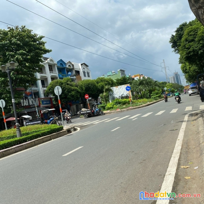 Ngang hiếm 7x17m! nhà 5 tầng ngay khu phố ẩm thực phan xích long, p2, pn. chỉ 14,6 tỷ tl