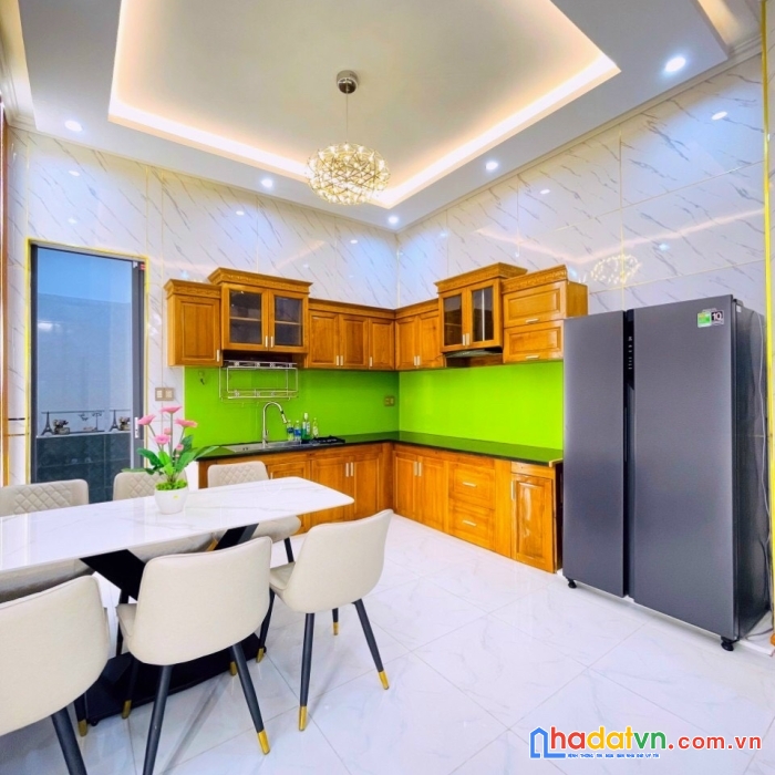 (phú nhuận) hẻm 4m lê văn sỹ, 4 x 14m, 3 lầu, chỉ 8.4 tỷ, 5pn