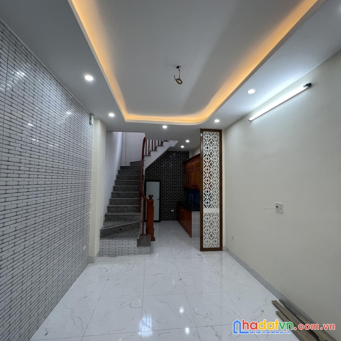 Bán nhà tả thanh oai , ngo ô tô phóng dt30m x5 tầng mới cứng ở ngay,giá chỉ 2.68 tỷ