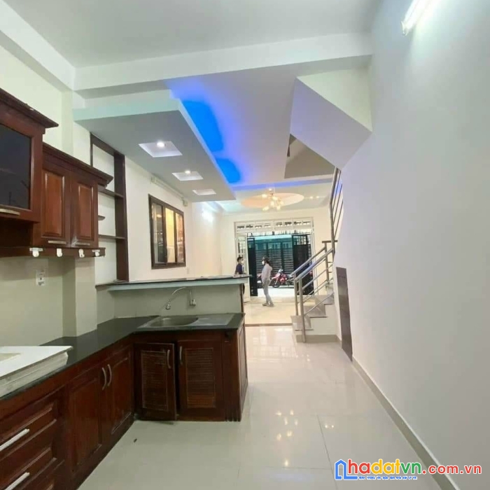 Nhà dt  4x20m đẹp hiếm rẻ nguyễn văn khối gò vấp 5.x tỷ