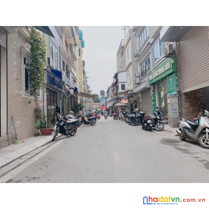 Bán nhà phố cổ linh, quận long biên, ô tô tránh.