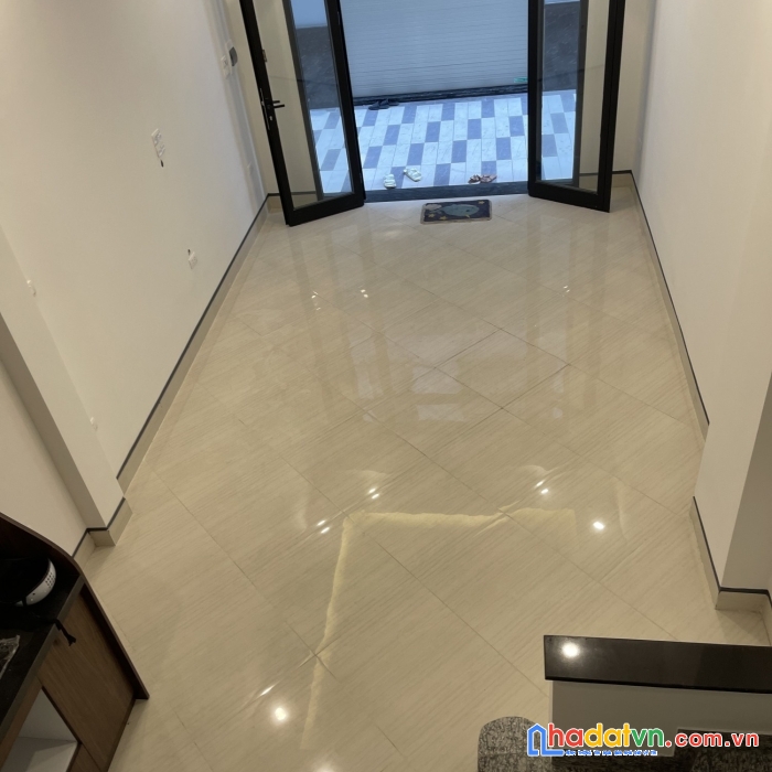 Gần phố, nhà đẹp full nội thất, 34m2, 3.68 tỷ.