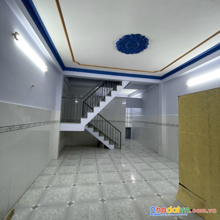 Bán gấp nhà riêng bình hưng hoà a, bình tân, 2 tầng, 36m2 chỉ 2xty.