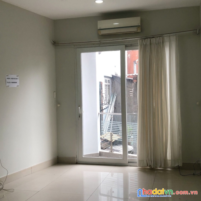 Nhà bán,vị trí đẹp, đường số4, cư xá đô thành p4,q3.