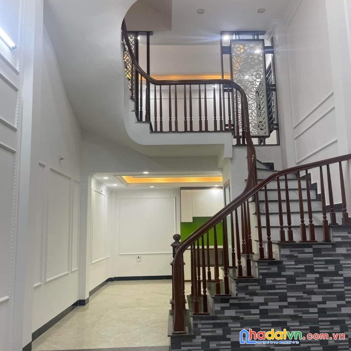 Bán nhà tt văn điển, tứ hiệp 35m 5t 3,89 tỷ nhà đẹp ở ngay, lô góc ở sướng 0928077333
