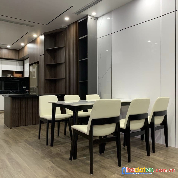 Bán nhà phố hồ ba mẫu, đống đa, lô góc, gần hồ, 37m2 4 tầng, giá 4 tỷ