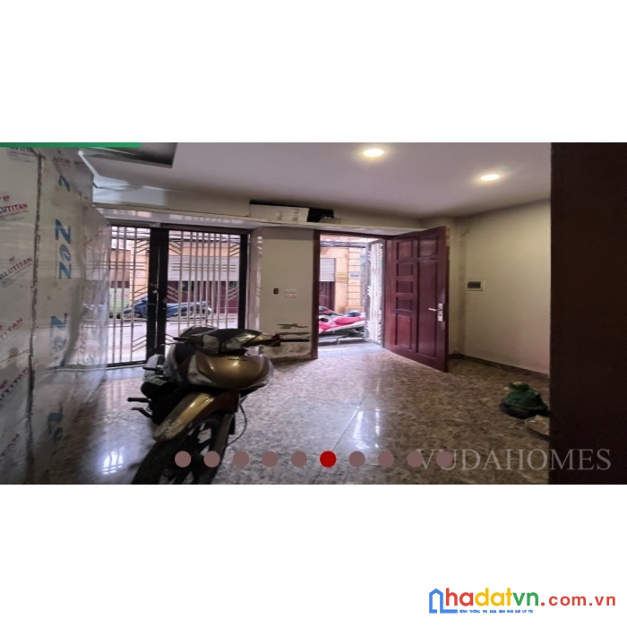 Bán nhà nguyễn ngọc vũ- trung hòa - cầu giay- nhà đẹp ở luôn- ô tô vào nhà 2 mặt thoáng trước sau