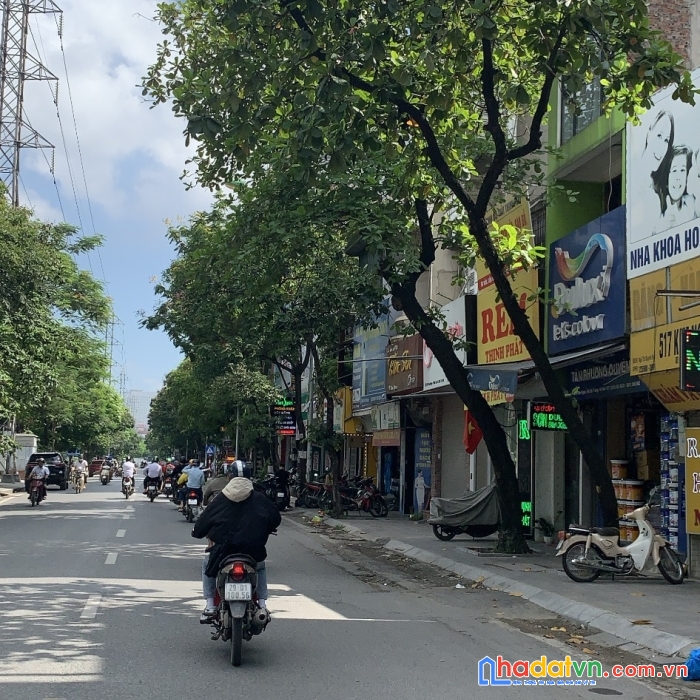Mặt phố nguyễn văn trỗi, thanh xuân, 3 mặt tiền, kinh doanh sầm uất, 90m, mt 5.6m, 20 tỷ