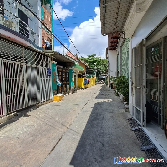 Hxh trường chinh 130m2 ngang 5m gần cầu tham lương