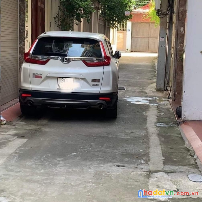 4 tỷ 5 bán đất tặng nhà ngọc thụy 50m, ô tô 7 chỗ tránh sh, ngõ nông