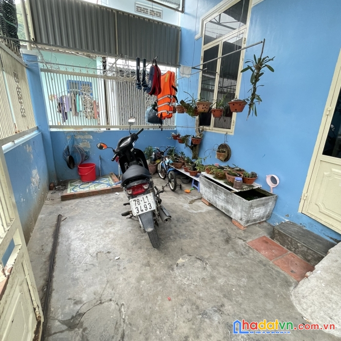 Bán đất tặng nhà 2 mặt hẻm oto sau chung cư bình phú, p. vĩnh hoà, tp. nha trang