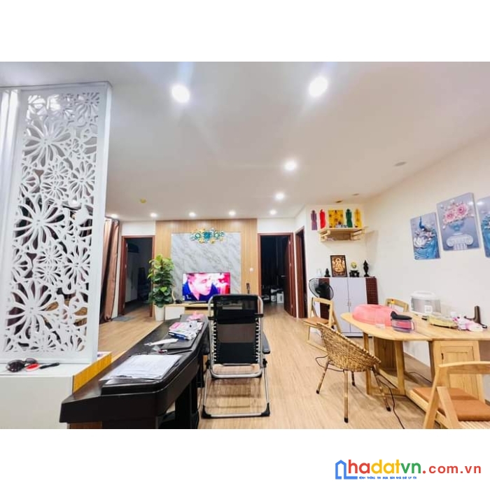 Bán chung cư housinco premium nguyễn xiển , 95m2,  căn góc, nhà đẹp, đẳng cấp, giá 3.48 tỷ