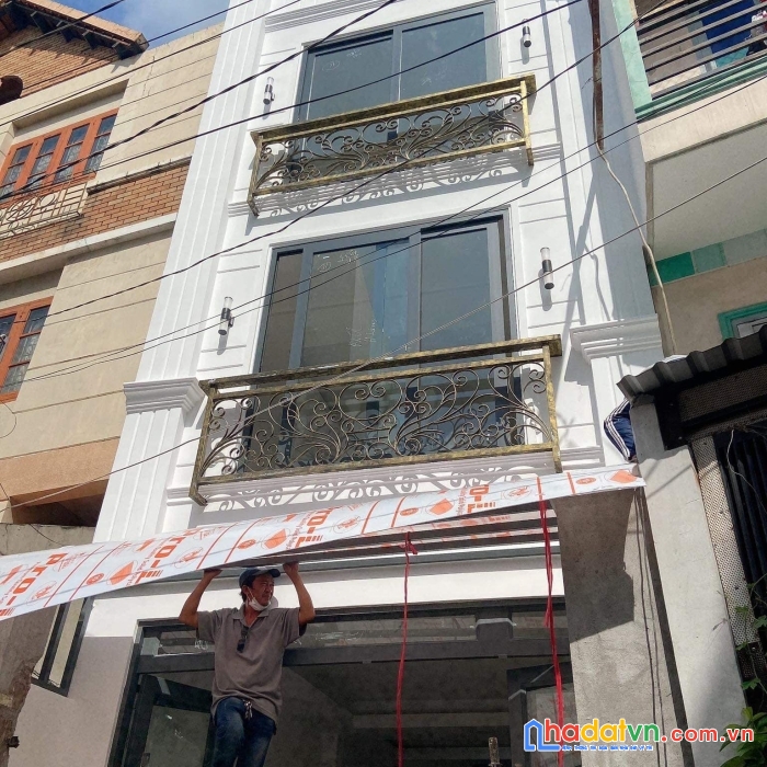 Nhà mới, 5 tầng btct, hxh cách mặt tiền 1 căn, 6.5 tỷ tl