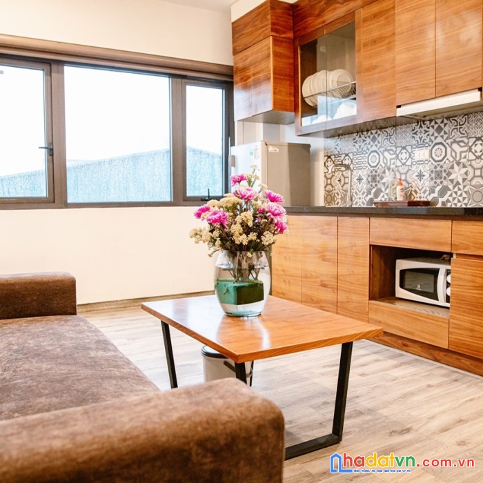 Bán chdv nguyễn văn huyên-80m2-7 tầng-thang máy