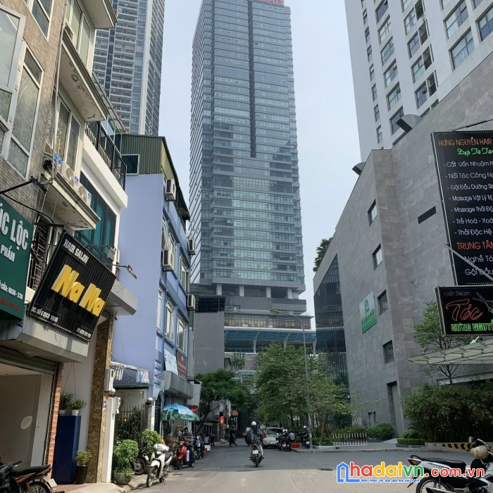 Bán nhà c4 mặt phố dịch vọng., cầu giấy. dt 60m2. giá 11 tỷ có gia lộc