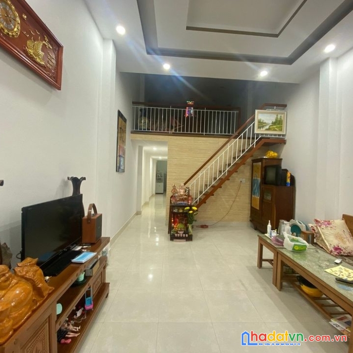 Bán nhà thanh khê đà nẵng, 3 tầng, mt 6m, ôtô, tặng nội thất, 70m2, chỉ 3 tỷ nhỏ 0929515355