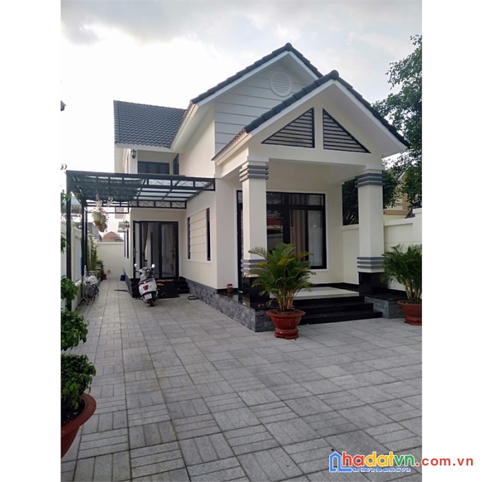 Cần tiền bán gấp nhà hxh, 83 m2, linh xuân, thủ đức, nhỉnh 3 tỷ