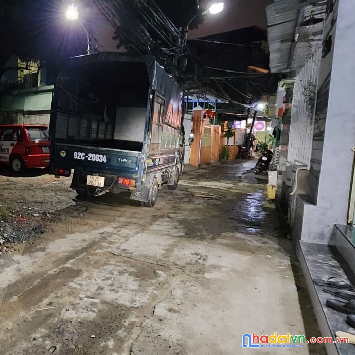 Nhà kiệt ô tô âu cơ, 132m2, ngang 6, 7 phòng trọ, gần chợ