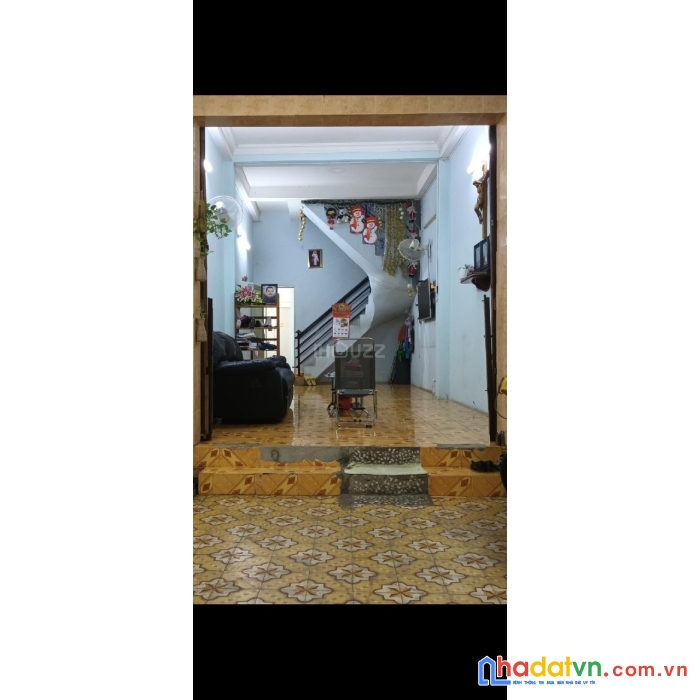 Nhả hẻm xe hơi thông  lãnh binh thăng phường 13 quận 11 56m2 7 tỷ