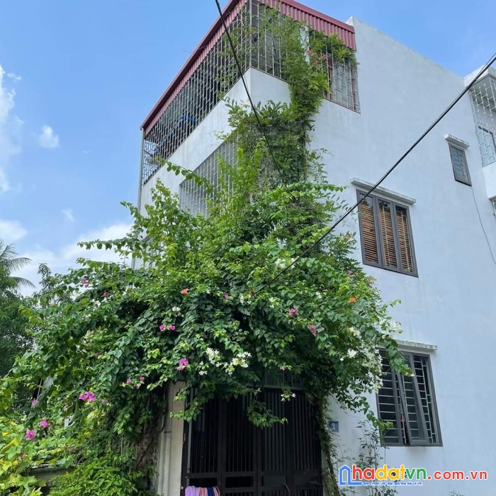 Nhà trong khu đấu giá đông vinh, đông mỹ, thanh trì. nhà oto 5 tấn đỗ cửa. 68m2, 4 tầng giá siêu