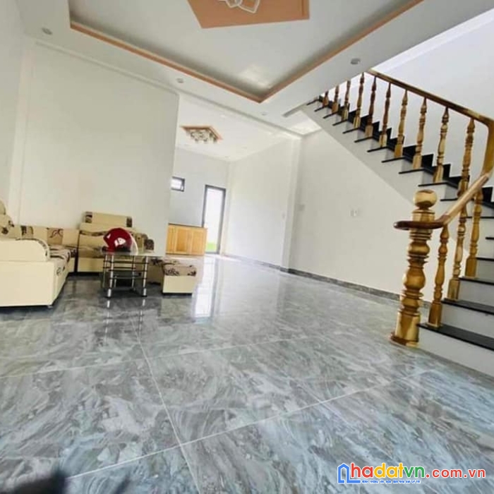 Cần tiền bán gấp nhà đẹp thích hợp ở liền đường lữ gia, đà lạt giá chỉ 3.2 tỷ