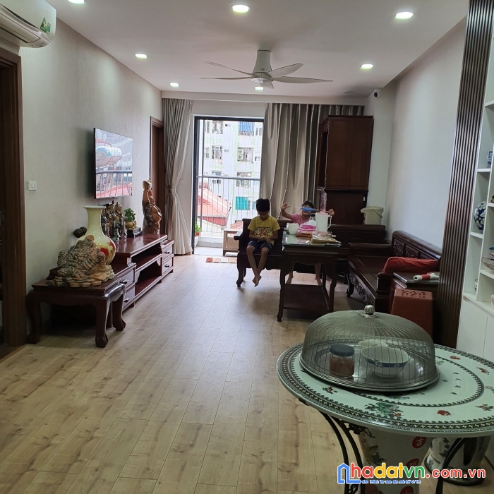 Bán căn góc 84m 2 ngủ tại fivestar kim giang