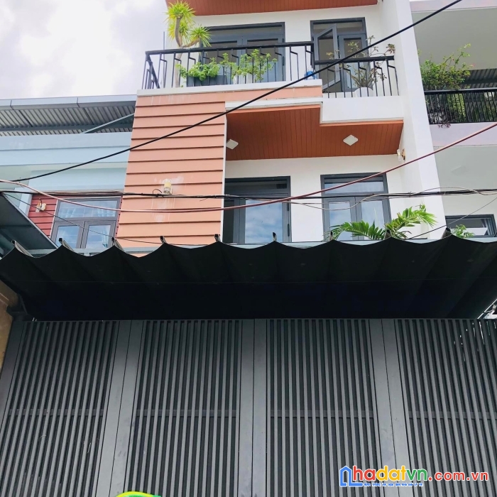 Bán nhà đà nẵng kiệt ô tô hà huy tập, 3 tầng, 72m2, còn mới đẹp, 4.xx tỷ nhỏ