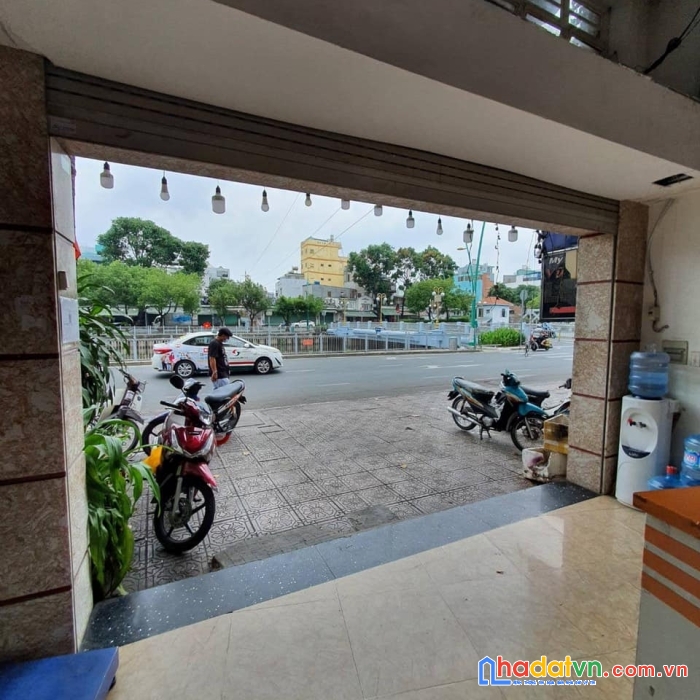 Mặt tiền kinh doanh quận 3, ngang rộng, thu nhập khủng