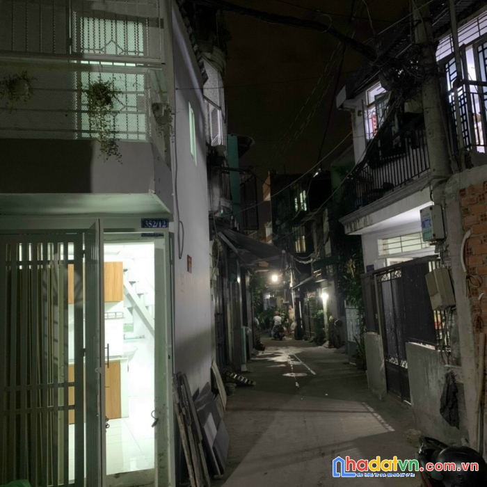 Hot hot – nhà gò dầu, gần mặt tiền, 2 tầng, dtsd 25m2 chỉ 1xty