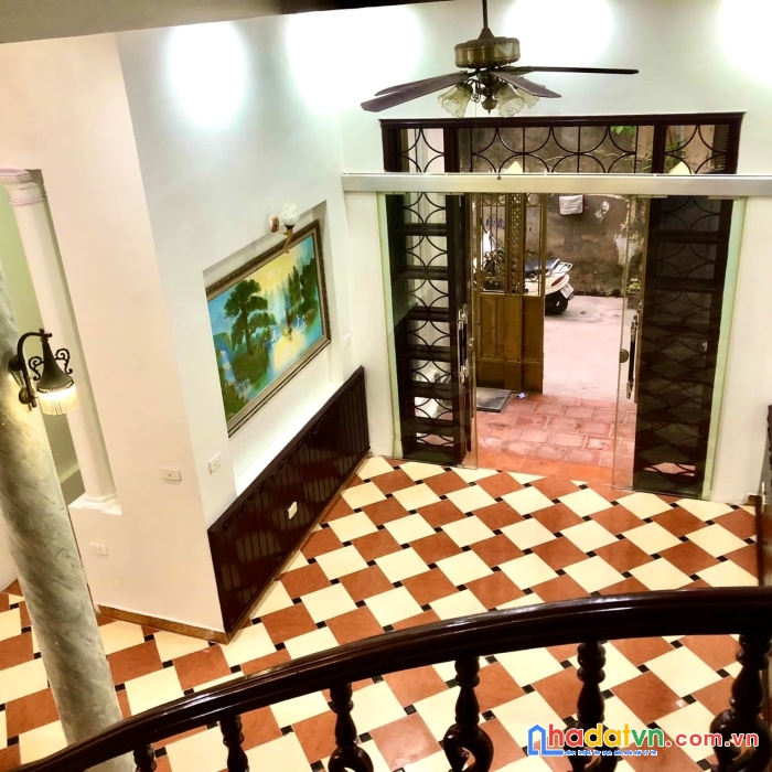Chính chủ cần bán gấp nhà phố bà triệu - hà đông- dt: 65m2x 3 tầng, mt 6.2m2, giá nhỉnh 8 tỷ