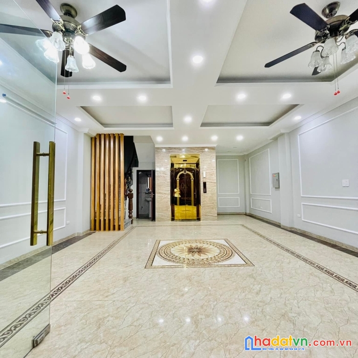 Siêu phẩm giang văn minh 56m 4 tầng 6.5mmt 50m ra phố oto nhà mới giá nhỉnh 5 tỷ lh 0799198898