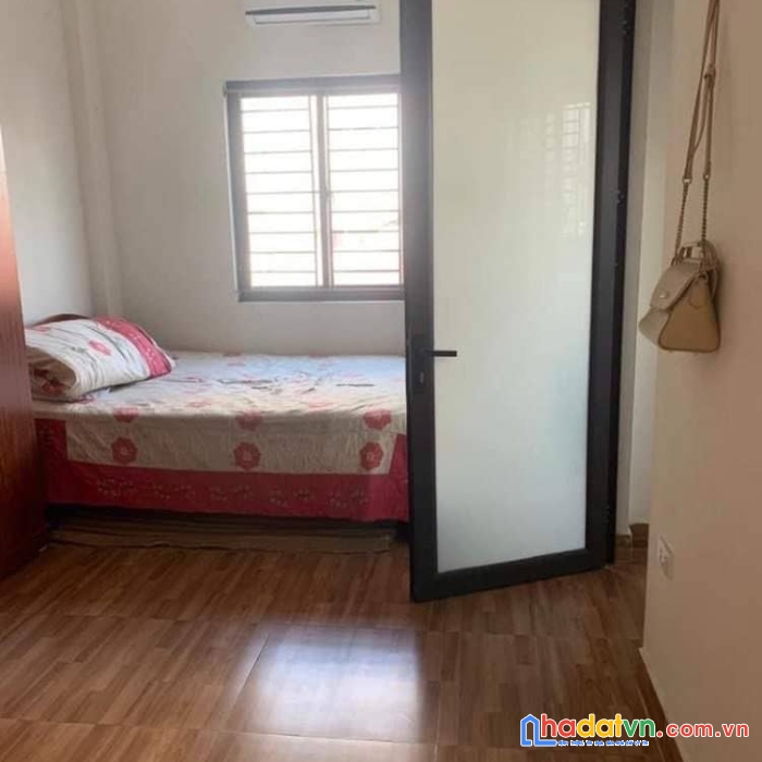 Bán nhà phú diễn, bắc từ liêm 50m2 x 3 tầng, ô tô đỗ cổng, dân xây, 4.25 tỷ.