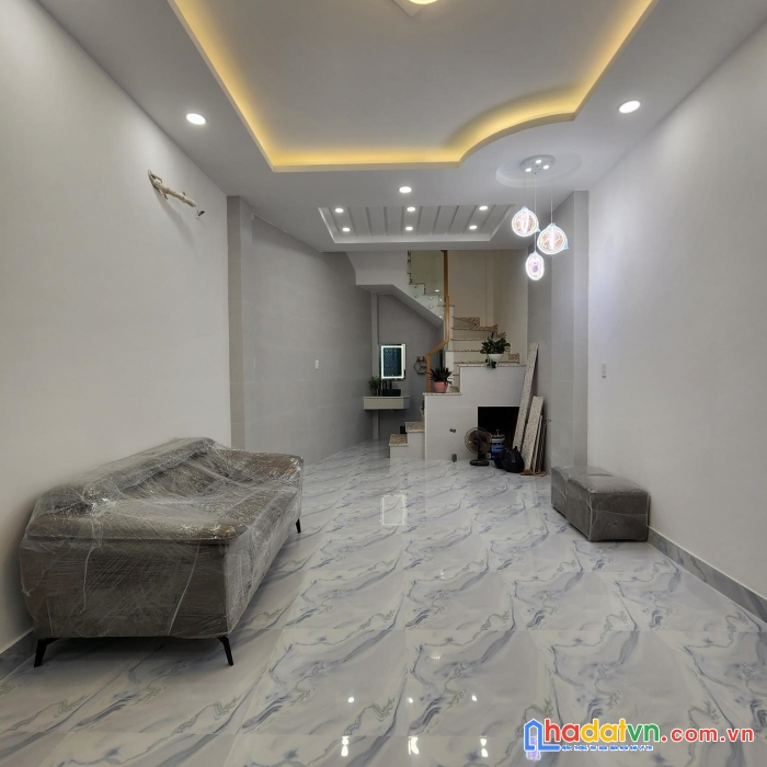 Nhà sát mặt tiền huỳnh văn bánh phú nhuận 36m2 giá 6tỷ6