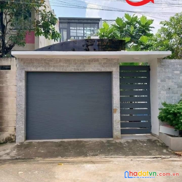 Bán nhà biệt thự 295m2 đường ô tô gần trường đại học lac hồng phường bữu long biên hòa