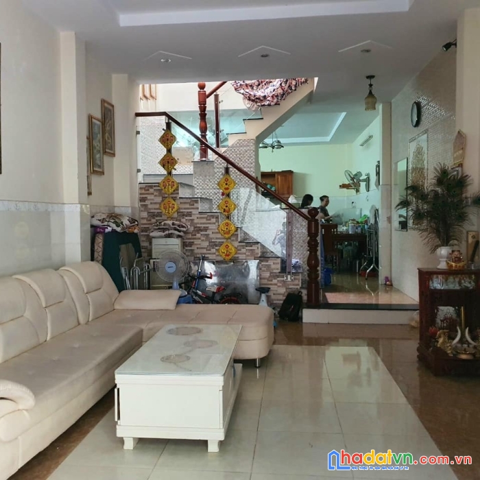 Nhà xe tải tránh-trường chinh-50m2- cách mặt tiền 40m -50m2-4x12,2-6.9 tỷ