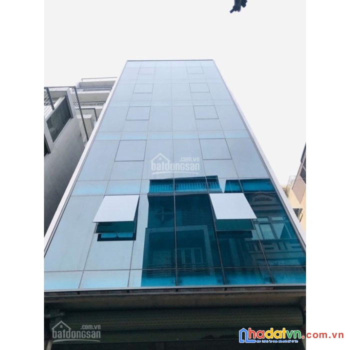 Cho thuê nhà cát linh 80m2, gara 2 ô tô, xe tải đỗ cửa, lô góc 6pn mt 6m 15tr/th chủ vã 0865196638