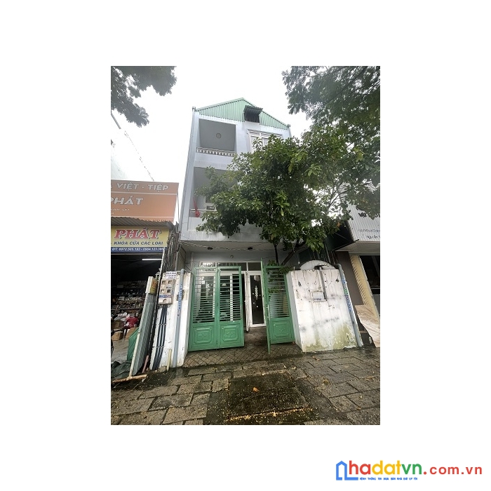 Hot chính chủ cần bán nhanh căn nhà có view đẹp ngay mặt đường 75a nguyễn tất thành .