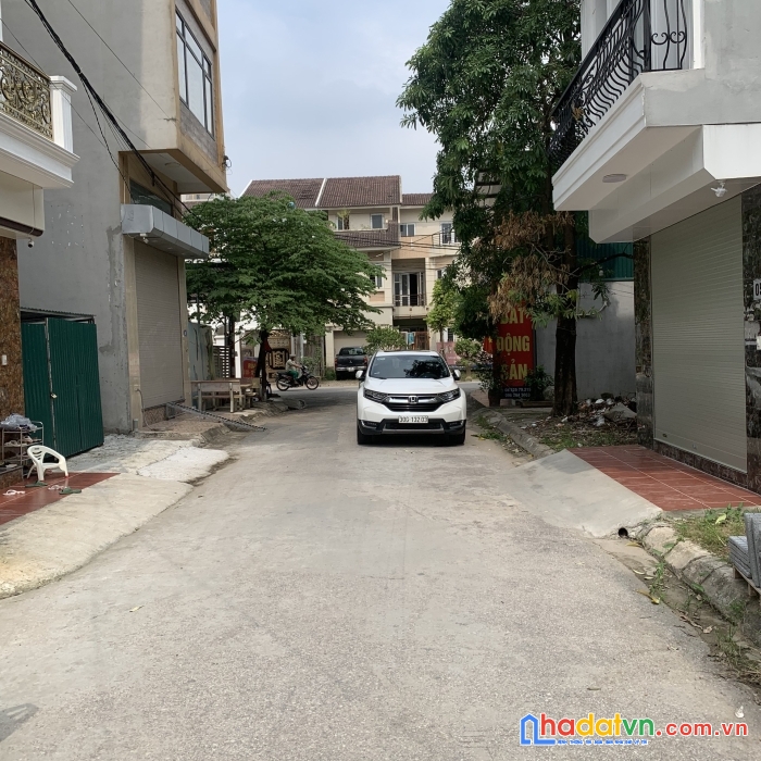 Bán lk tân tây đô-đan phượng, phân lô, đường đôi 39m.kinh doanh đỉnh, giá thấp nhất khu.