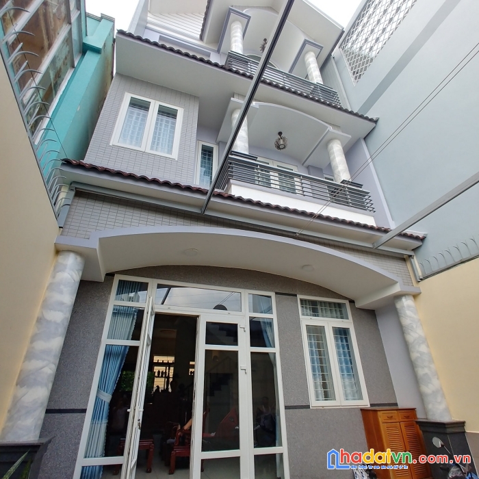 Diệu hằng 036634513 nhà đẹp mặt tiền  đường tân lập, p hiệp phú,  đối diện vincom q9, chỉ 8 tỷ