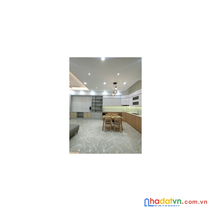 Siêu phẩm nguyễn du, hai bà trưng, mt 4,5m, dt 40m, thang máy. giá nhỉnh 11tỷ